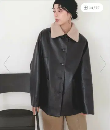 LIAN 리안 보아 옷깃 페이크 가죽 자켓 블랙