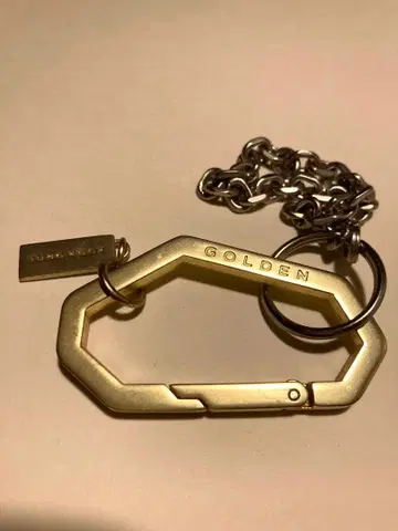 BTS 정국 GOLDEN 키링