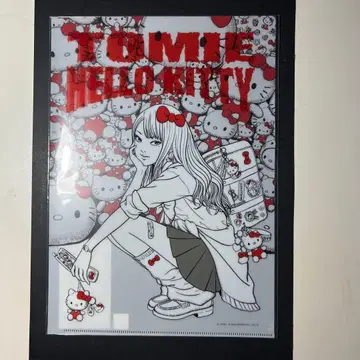 정품 미개봉 갸루 토미에 x 헬로키티 A4 클리어 파일