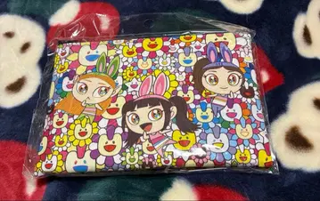 NewJeans POPUP Takashi Murakami 파우치