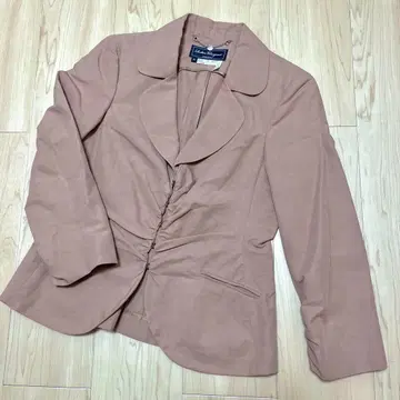 [ 고급 ] 페라가모 자켓 40 빅 사이즈 베이지 브라운 실크