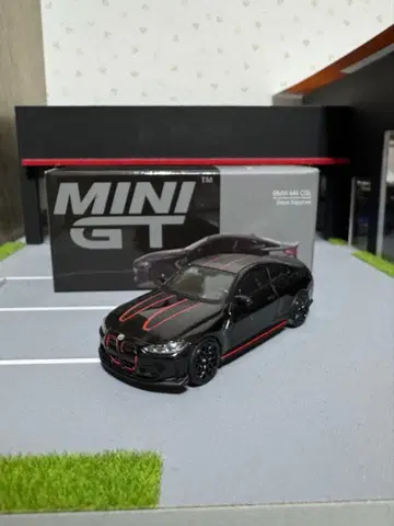 MINI GT BMW M4 CSL BLACK