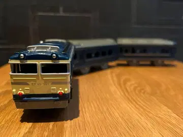 프라레일 EF65-501호기 24계 객차 세트 금색 띠