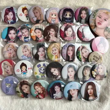 TWICE 사나 캔뱃지 묶음 판매