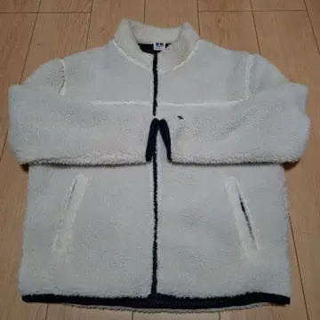 새상품급 RUSSELL ATHLETIC 플리스 자켓 M 화이트