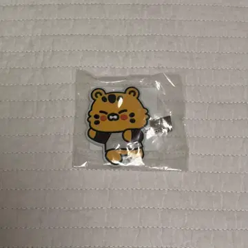 르세라핌 채원 FIM'S CLUB 헤어 클립