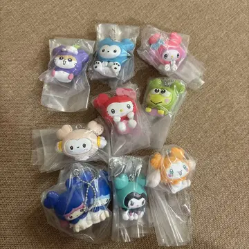 TWICE 산리오 마스코트 참 컴플리트 세트 9개