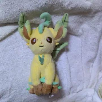 포켓몬 리프아 봉제 인형