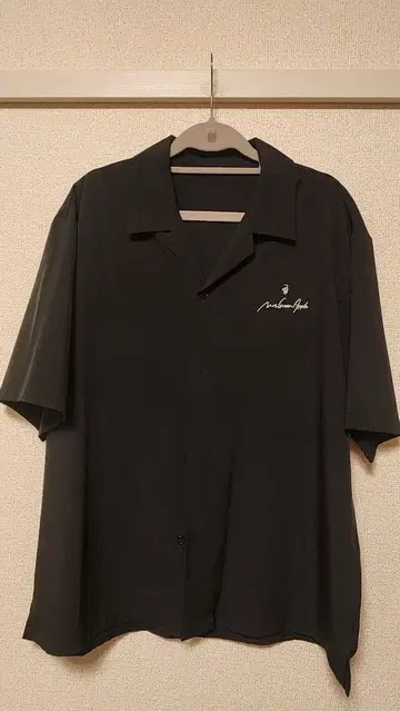 Mr.s Green Apple 오픈 카라 셔츠