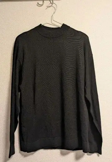 메리노 블렌드 모크넥 스웨터