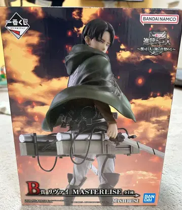 미개봉 진격의 거인 제일복권 수왕은 내가 쓰러뜨린다 B상 리바이 피규어