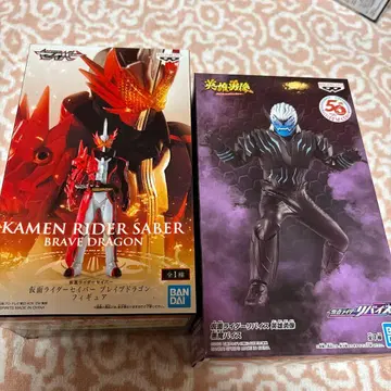 KAMEN RIDER SABER & 영웅 용상 가면라이더 리바이스