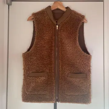 BAYCREW'S 브라운 플리스 리버서블 베스트