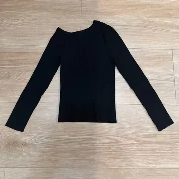 블랙 리브 아지메넥 긴팔 니트