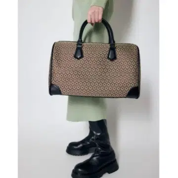 1회 사용 새상품급 마우지 모노그램 보스턴 백 moussy 핸드백