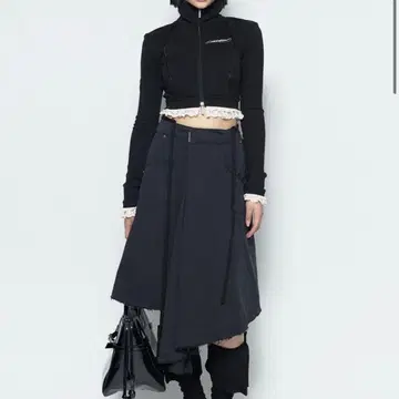 [theredthread] S 더블 니 프레이 스커트