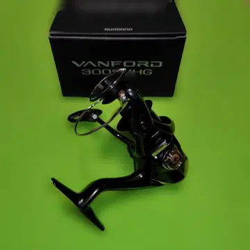 시마노 20  3000MHG 스피닝 릴