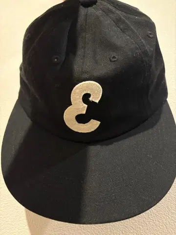 EKAL 블랙 야구 모자