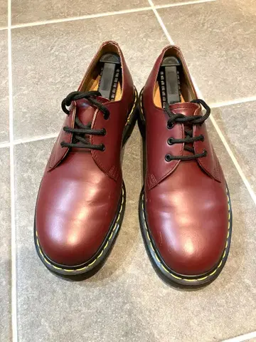 닥터마틴 3홀 체리