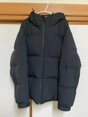 GU 다운 자켓 블랙