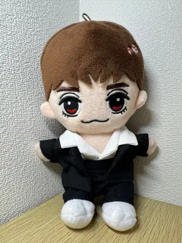 트라자 하피누이 수트