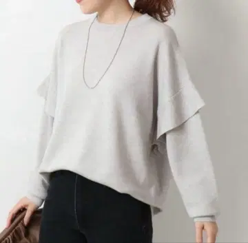 스픽앤스팬 워셔블 플레어 슬리브 풀오버 니트 울 100