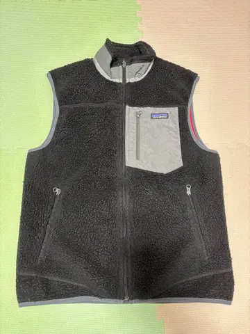 Patagonia 보아 플리스 베스트 블랙/그레이 M 사이즈