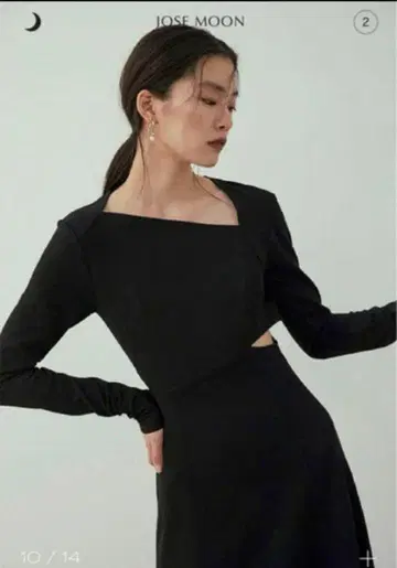 JOSE MOON 사이드 컷 아웃 드레스