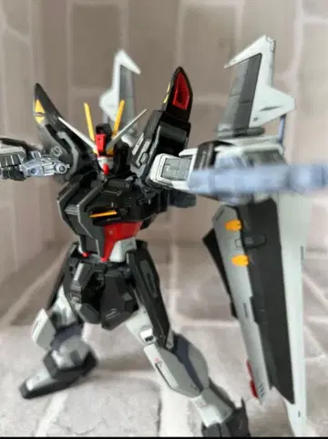 스트라이크 느와르 MG