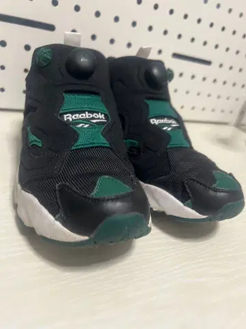 Reebok 리복 23.5 스니커즈 펌프 퓨리