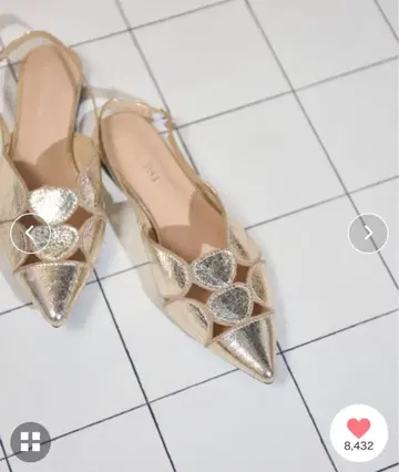 새상품급 THE YOn 자용 슬링백 뉴앙스 플랫뮬