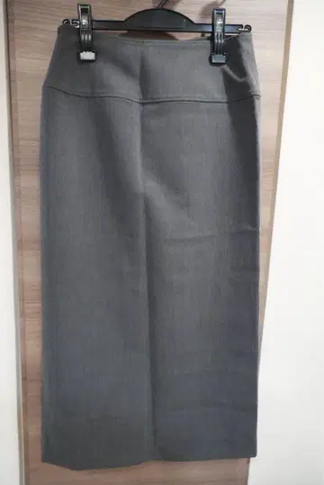 BABYLONE 그레이 타이트 롱 스커트