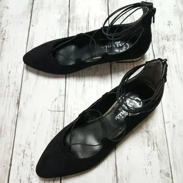 컨디션 최상 artemis by DIANA 레이스업 펌프스 23cm