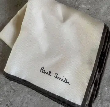 Paul Smith 실크 손수건 화이트 브라운