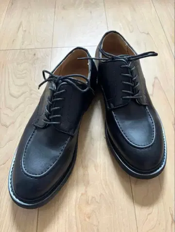 니코앤드 M 사이즈 26~26.5cm 정도