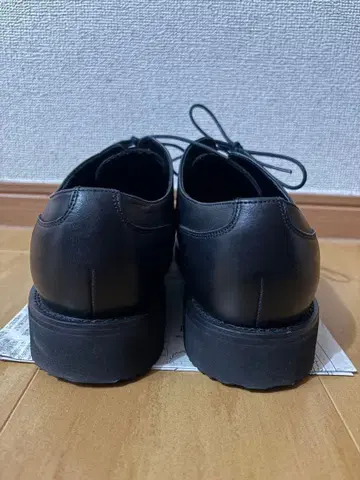 데상트 Vibram 드레스 신발