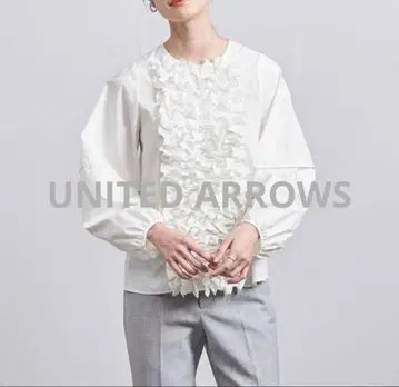 UNITED ARROWS 리치 프릴 블라우스 화이트 FRE
