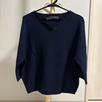 SHIPS 네이비 V넥 오부 소매 니트