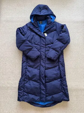 미즈노 MIZUNO 하이브리드 다운 롱 코트 벤치 코트