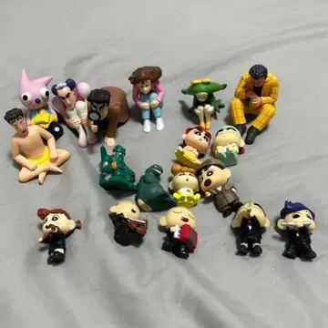 짱구는 못말려(크레용 신짱) 피규어 세트 18개