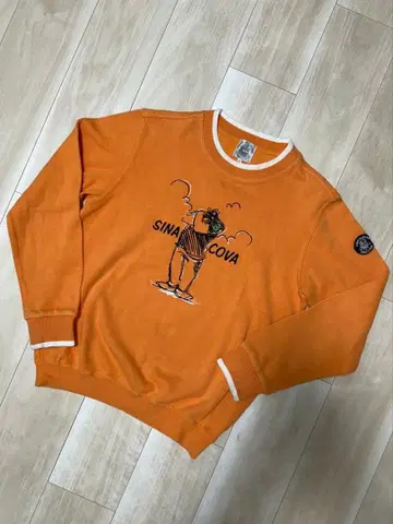 SINA COVA 크루넥 트레이닝복 사이즈 S