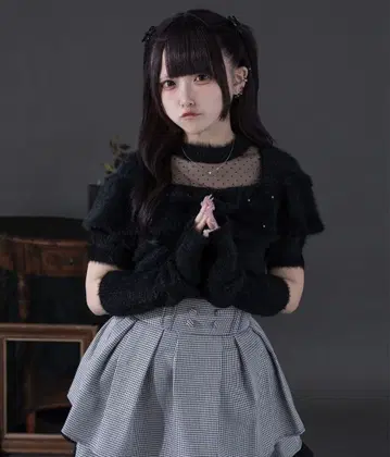 Palelfy 암워머 부착 리본 샤기 니트 블랙