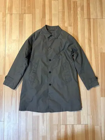 올리브 그린 스텐카라 코트