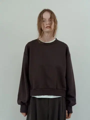 NOKCHA washed minimal mtm 녹차 맨투맨