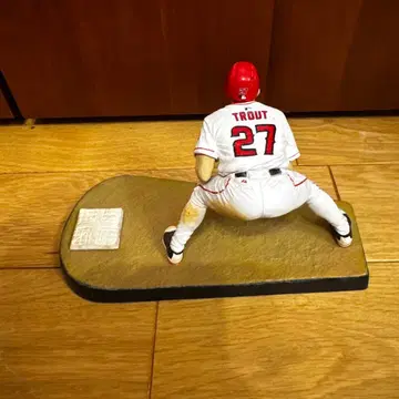 트라웃 피규어 27번 엔젤스 맥팔렌