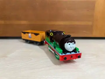 토마스 타운 한정판 프라레일 초콜릿 퍼시