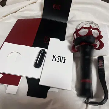 IS:SUE OFFICIAL LIGHT STICK