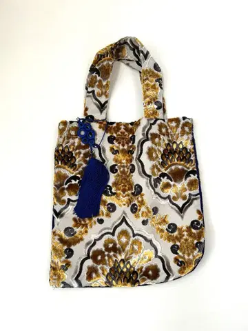 semsem 스무스무 모로코 꽃무늬 태슬 장식 포셰타 토트 팔미에 백