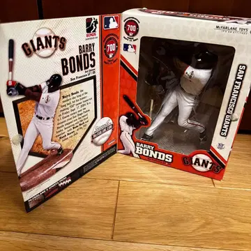 발리 본즈 700 홈런 피규어