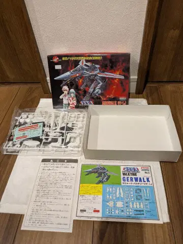 부활! 마크로스 15주년 기념 (초기판) 가워크 발키리 VF-1J 새상품